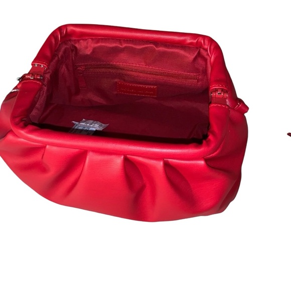 New! 👛 Badgley Mischka Red 100% Vegan Leather Wrapped Frame Clutch/Crossbody Bag - Picture 3 of 7